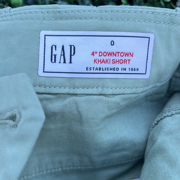 GAP Mid-Rise Stretch Size 0 - Picture 6 of 6